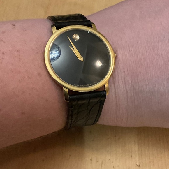 Authentic Vintage Movado Museum Dial Original Black Leather Works New Battery main image 7
